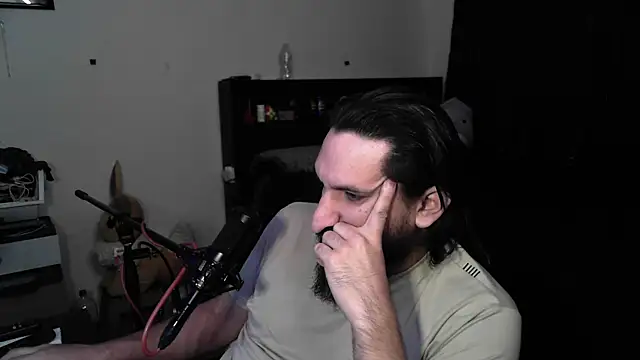 DevilPup75_ élő XXX-chatje
