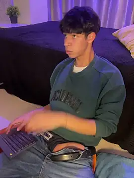 Ethan_qop Live XXX-Chat