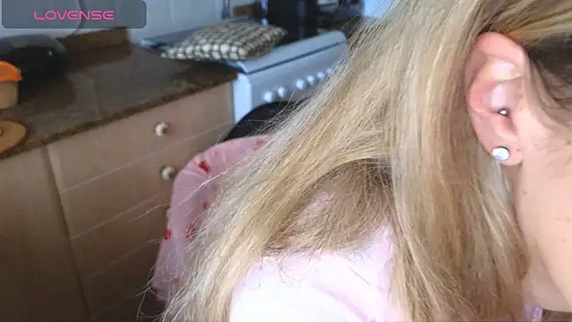 Lunamixn Live XXX chat