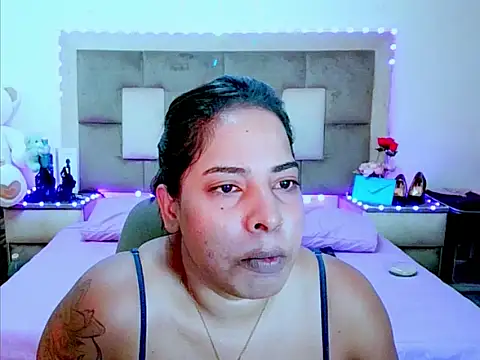 Chat +18 de indiantopaz694u ao vivo