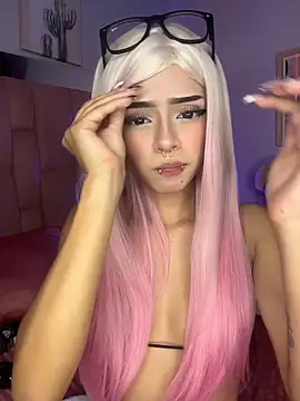 Taylor__0's Live XXX Chat