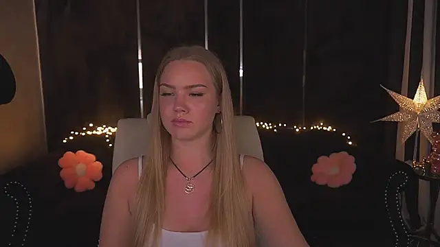 CelesteNoir's Webcam Show