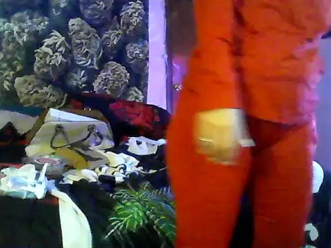 Milfshortcakes' Live XXX Chat