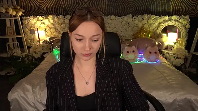 Chat +18 de LizzaMoonn ao vivo