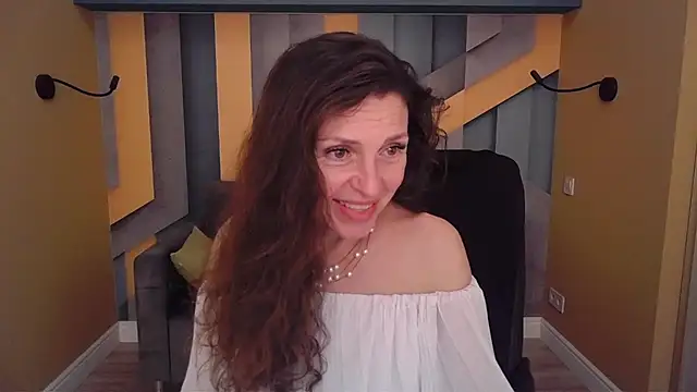 Chat +18 de EllaLong ao vivo