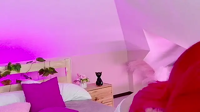 Liann_Stark Adlı Modelin Canlı XXX Sohbeti