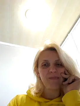 MiaLove183 Webcam show