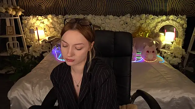 LizzaMoonn – Naživo XXX chat