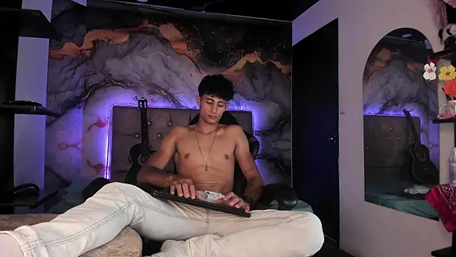 MaxiimoRomano_ 在線直播表演