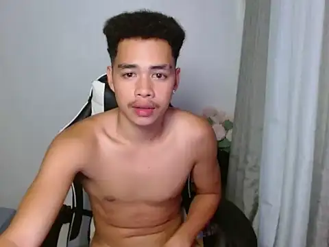 curlyasian_njxx Pertunjukan Webcam