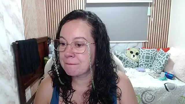 Sonialorens_'s Live XXX Chat