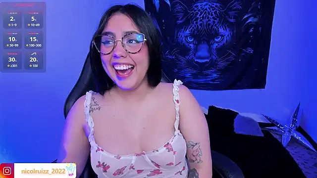 Nicolle_Ruizz Chat XXX in diretta
