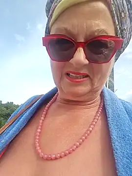 Czat XXX na żywo – Hot-Muci