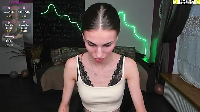 EmmyGreans' Live XXX Chat