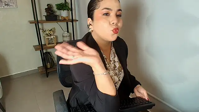 _Victoria_Collins live XXX chat