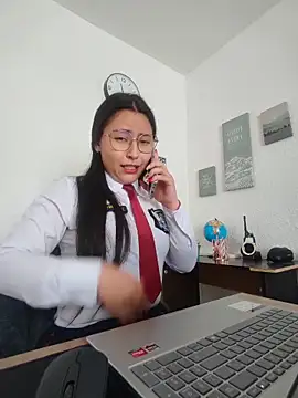Queen_linda1 live XXX chat