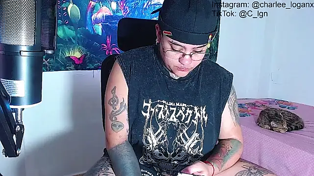 Techno_420_ live XXX chat