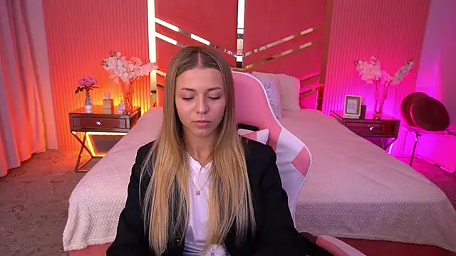 Webkamerová show DoveLovee