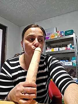IsabelleCraft's Live XXX Chat