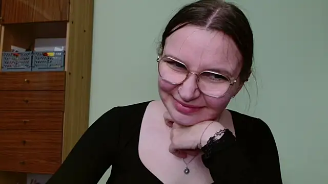 LooveELLYx live XXX chat