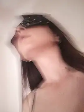 tambirhatunn Adlı Modelin Canlı XXX Sohbeti