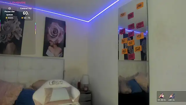 Chatroom XXX en direct de SamathaMay