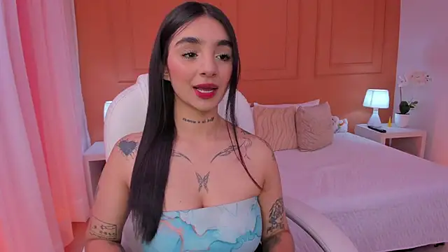 XXX chat uživo modela Abriil_cutee