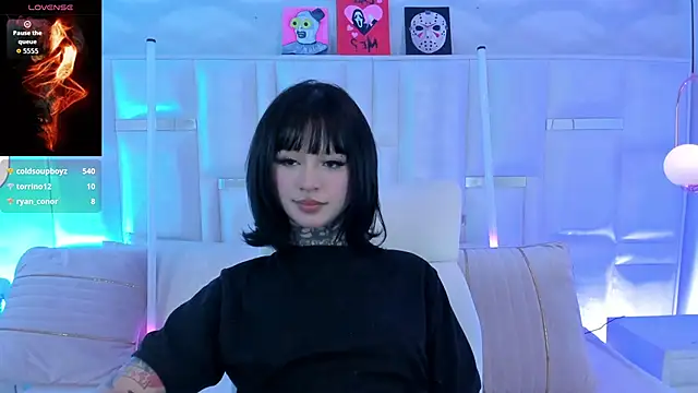 Chatroom XXX en direct de doll__bella