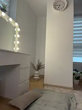 Katty_Pery Adlı Modelin Canlı XXX Sohbeti