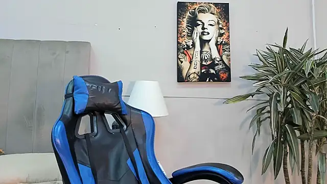 Chatroom XXX en direct de kai_storn