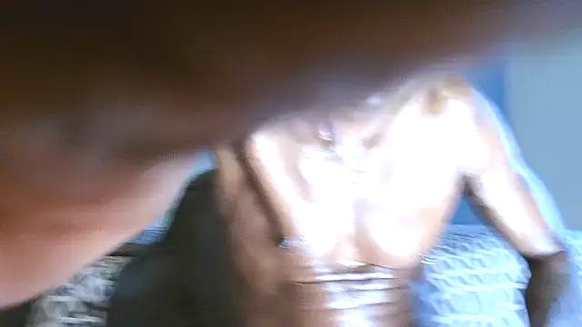 bobbiebone1@xh élő XXX-chatje