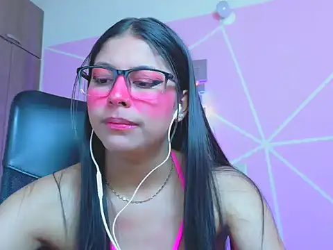 دردشة _ALLYSON18_ الجنسية المباشرة