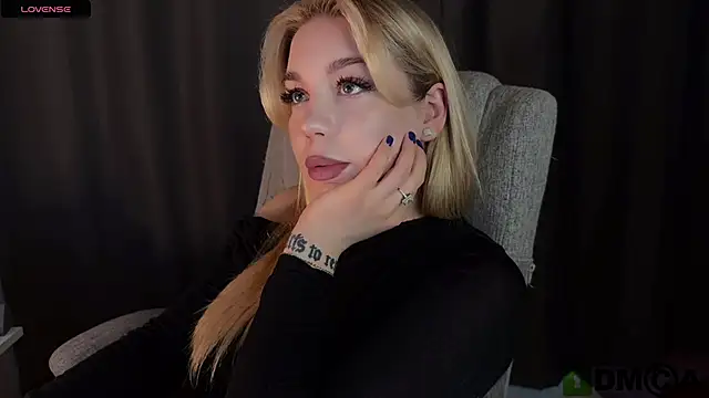 ariashaa লাইভ XXX চ্যাট