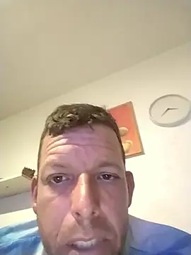 Gigolobigcock24cm Show in webcam