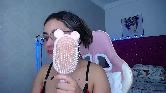 kathe-mills235's Live XXX Chat