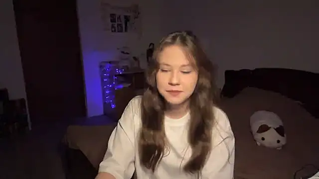 NyelleSpir Webcam Show