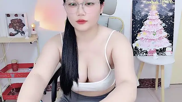 Dec-7758's Live XXX Chat