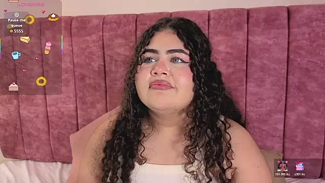 LOU_22_ Chat XXX live