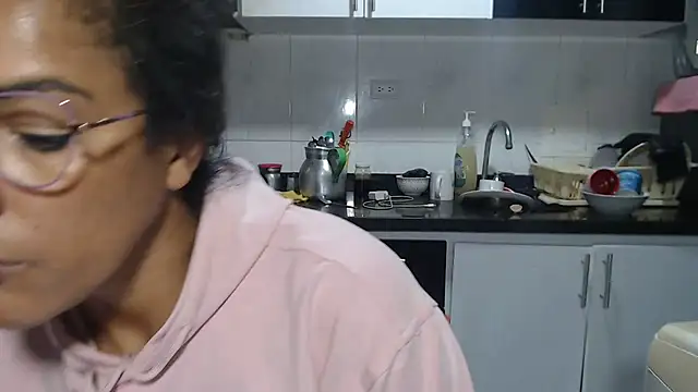 Chat XXX en directo de kateleyagrey