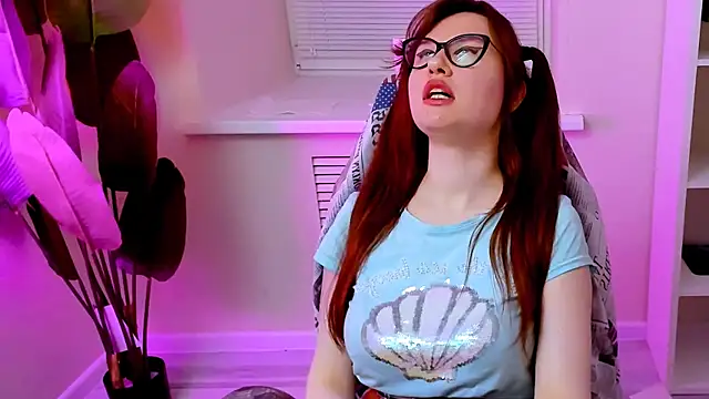 CarolGiggly Live XXX-chat