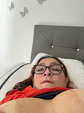 Sembang XXX Secara Langsung ANTONELLA_VIOLETA_