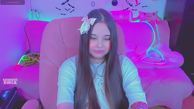 دردشة Lolisuccub الجنسية المباشرة