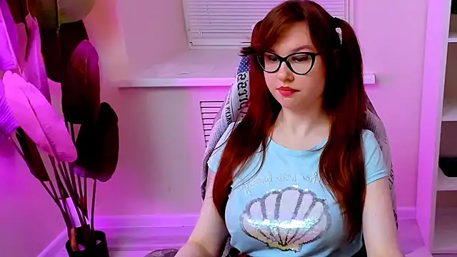 Živý XXX chat CarolGiggly