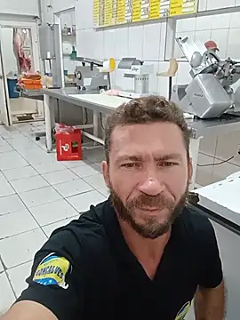 RobertoLuiz84's Live XXX Chat
