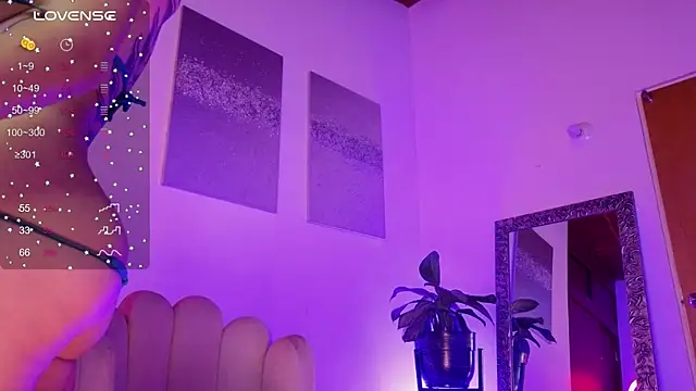 Онлайн чат XXX paula_t