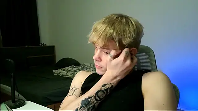 DENIS_HERE Chat XXX live
