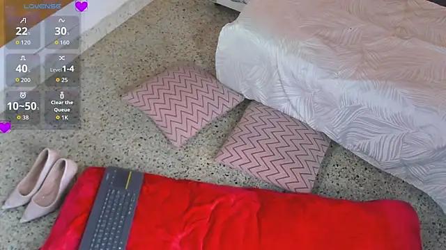 VladHellsing4 webkamerás műsora