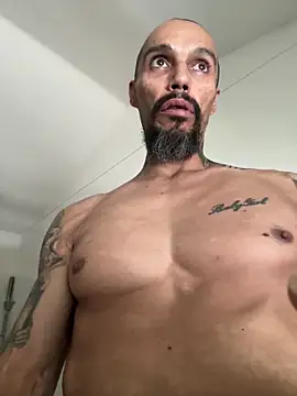 faces818's Webcam Show