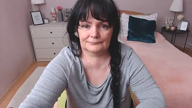 LeveMe2Nightt's Live XXX Chat