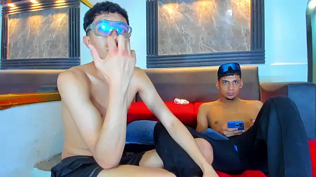 Yeff_26 Live XXX-chat